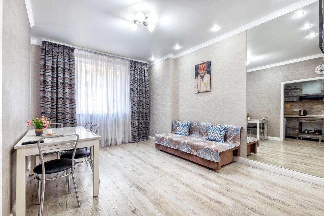 Философский Камень Akmola Esterno foto
