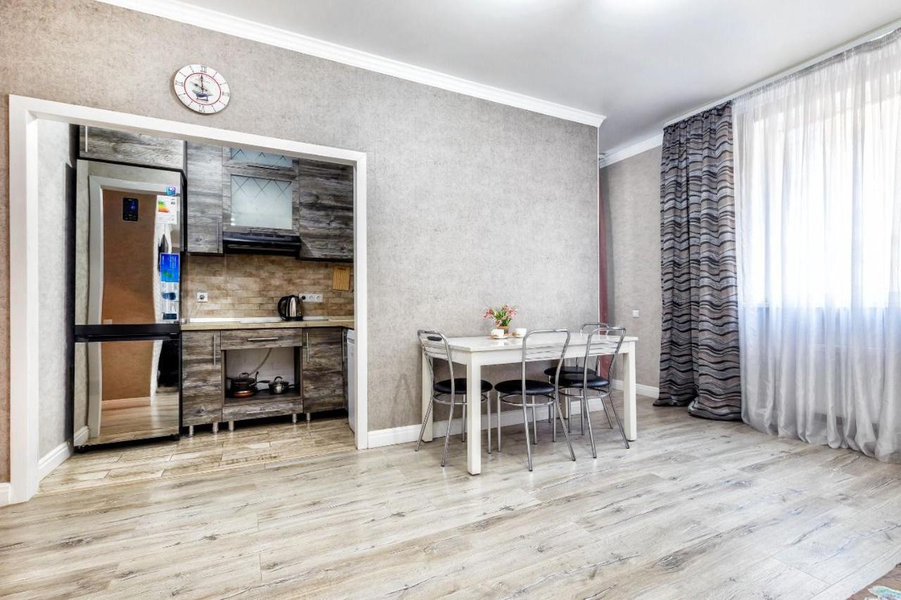 Философский Камень Akmola Esterno foto